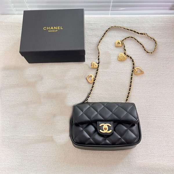 VIP Beauty Clutch Quilted Crossbody Shoulder Bag w Charms Black Leather