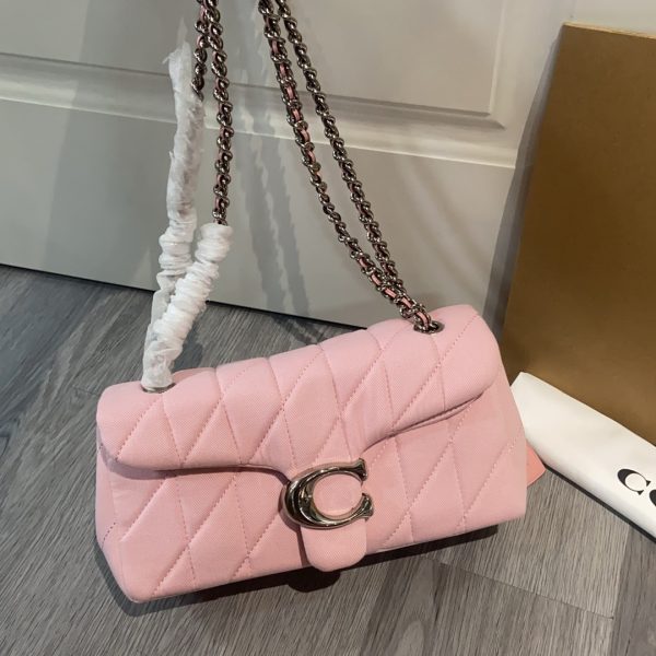 Shoulder Bag In Signature Denim Pink CBG31