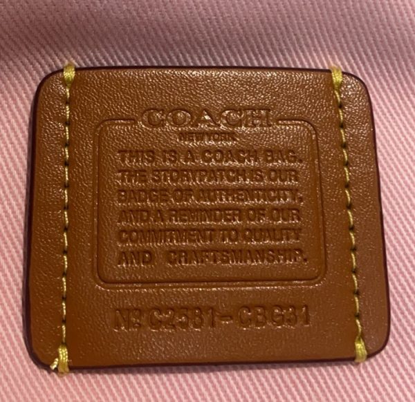 Shoulder Bag In Signature Denim Pink CBG31 - Image 6