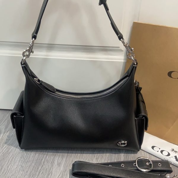 Pocket Glazed Juliet Bag Black CAM20