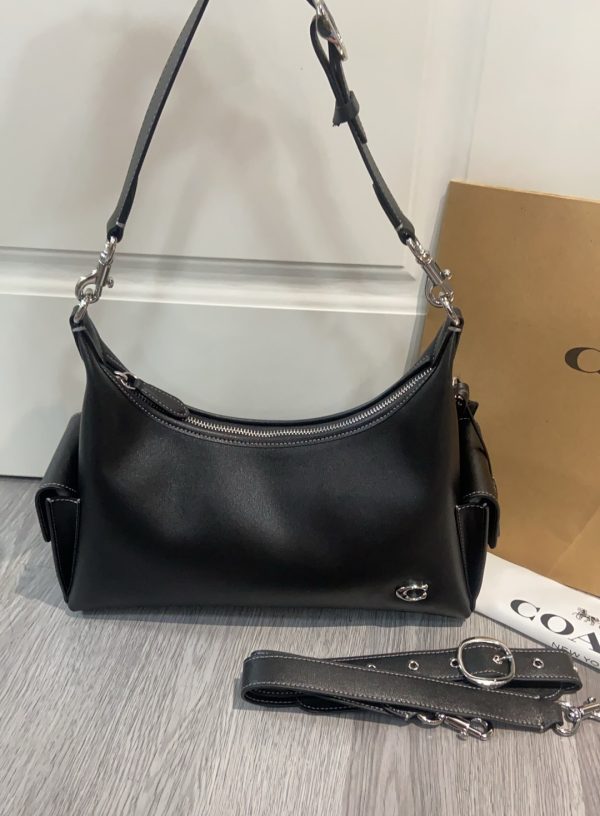 Pocket Glazed Juliet Bag Black CAM20