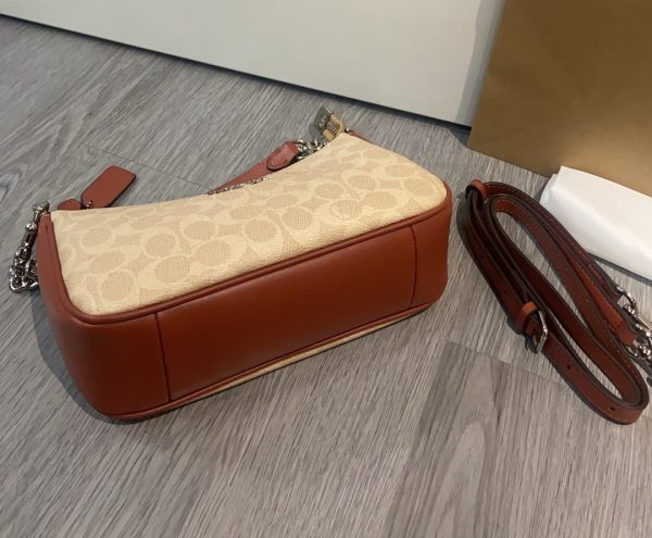 Teri Shoulder Bag Signature Canvas Light Brown CV933 - Image 3