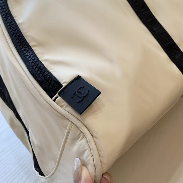 Novelty Duffel Weekender Travel Sports Duffle Bag Ivory NEW - Image 5