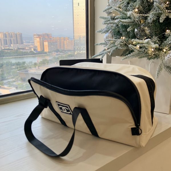 Novelty Duffel Weekender Travel Sports Duffle Bag Ivory NEW - Image 8