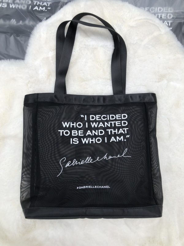 Black Mesh Shoulder Tote Bag Novelty VIP Gift - Image 2