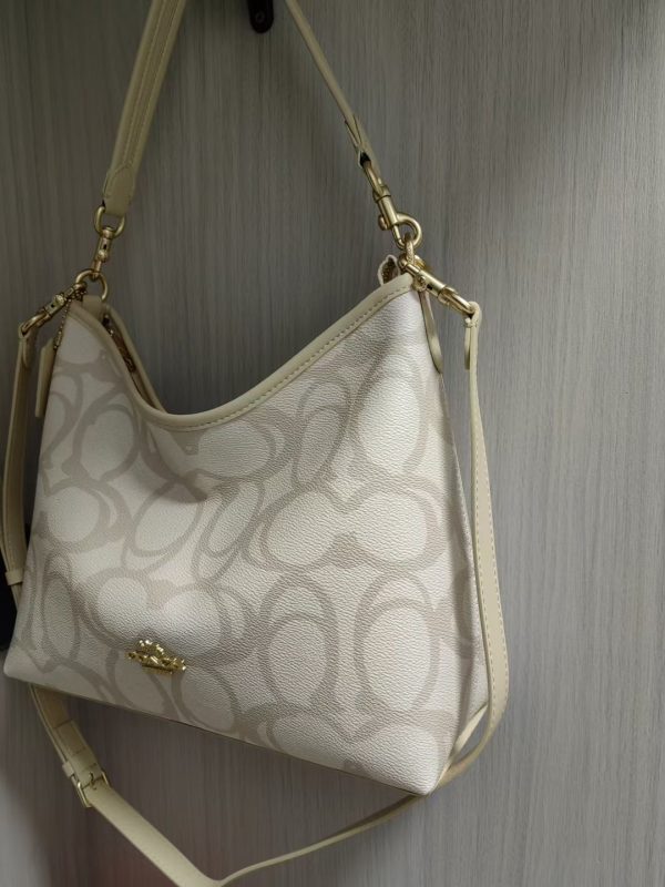Laurel Leather Shoulder Bag White CBH87 - Image 8