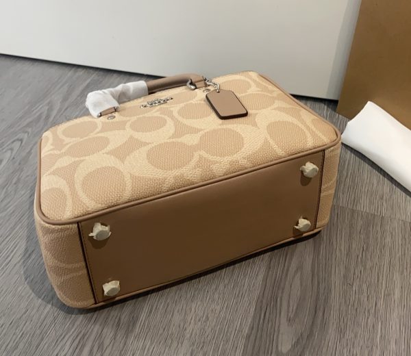 Savannah Small Carryall Bag Signature Canvas Camel CAL53 - Image 4