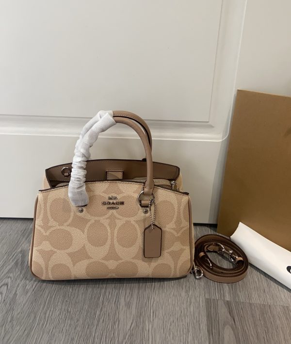 Savannah Small Carryall Bag Signature Canvas Camel CAL53