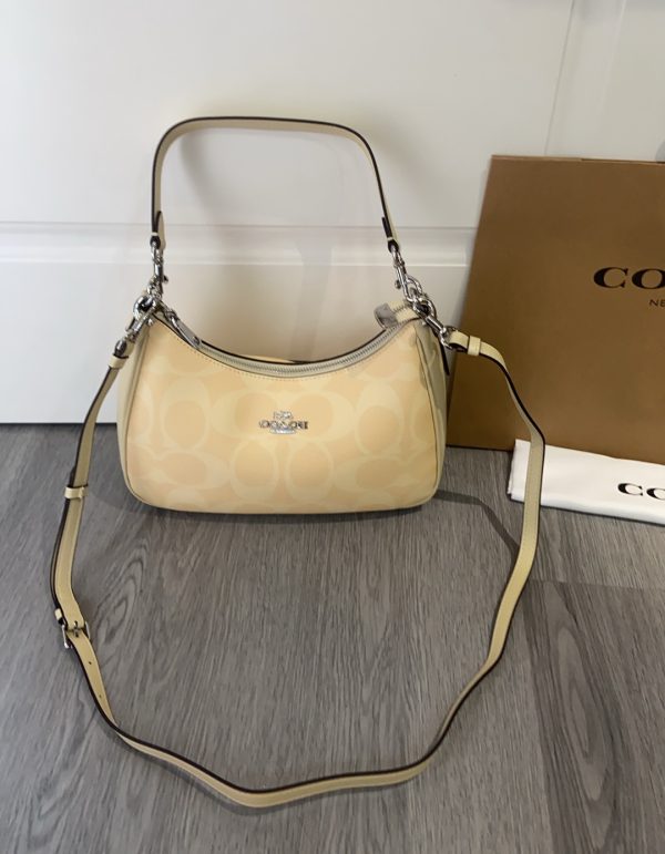 Teri Hobo Bag In Signature Canvas Hay CAL52 - Image 3