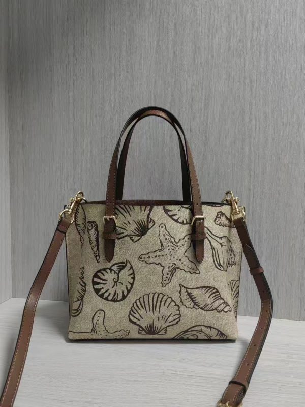 Mollie Tote Bag 25 In Signature Canvas With Shell Print CBH63 - Image 2