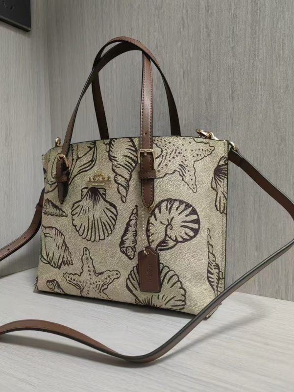Mollie Tote Bag 25 In Signature Canvas With Shell Print CBH63 - Image 3