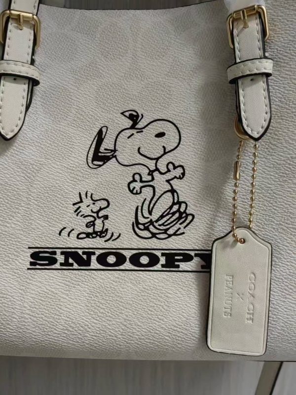 Mollie Tote Bag 25 Signature Canvas White CBJ87 - Image 2