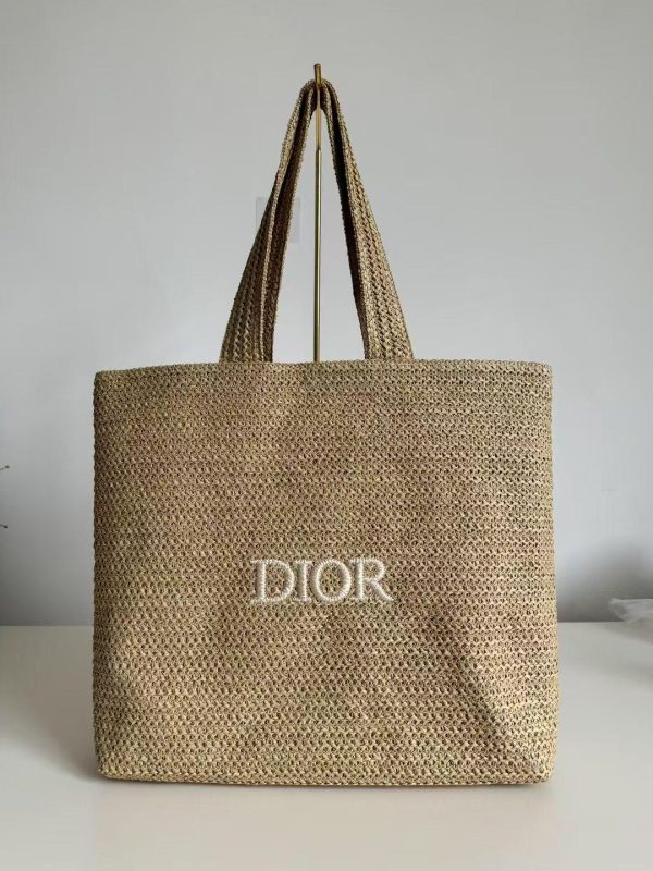 Large Capacity Lightweight Causal Woven Straw Tote Bag