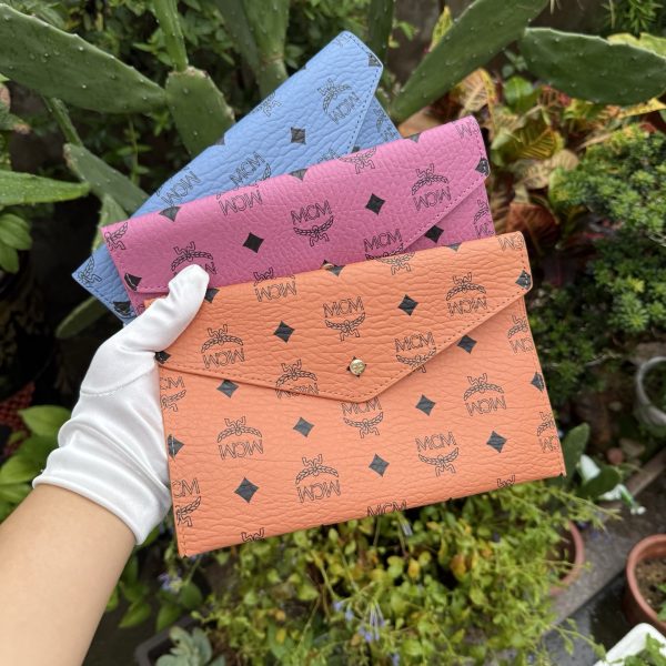 Envelope Pouch Clutch Cognac - Image 2