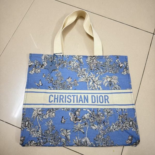 Brand New Print Gorgeous Palm Trees And Butterflies Tote Bag