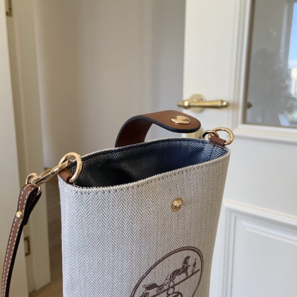 Phone Case Shoulder Bag - Image 10