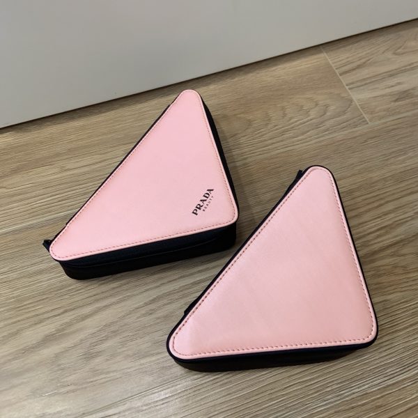 Beauty Makeup Bag Triangle Zip Around Pink Black Cosmetics Pouch - Image 2