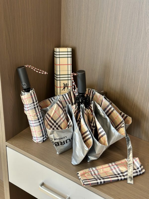Vintage Folding Umbrella Nova Check - Image 10