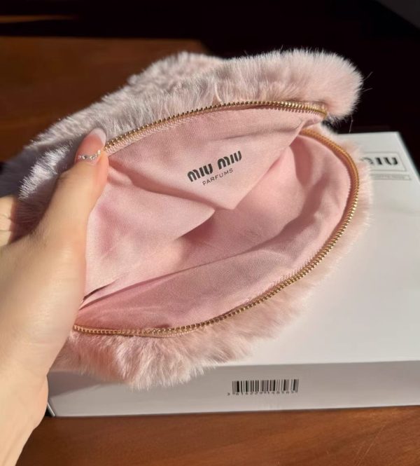 Super Soft Pink Makeup Bag Cosmetic Pouch Clutch - Image 3
